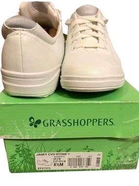 Grasshoppers Stretch Plus Lace White Sneakers in Original Box. Size 8.5